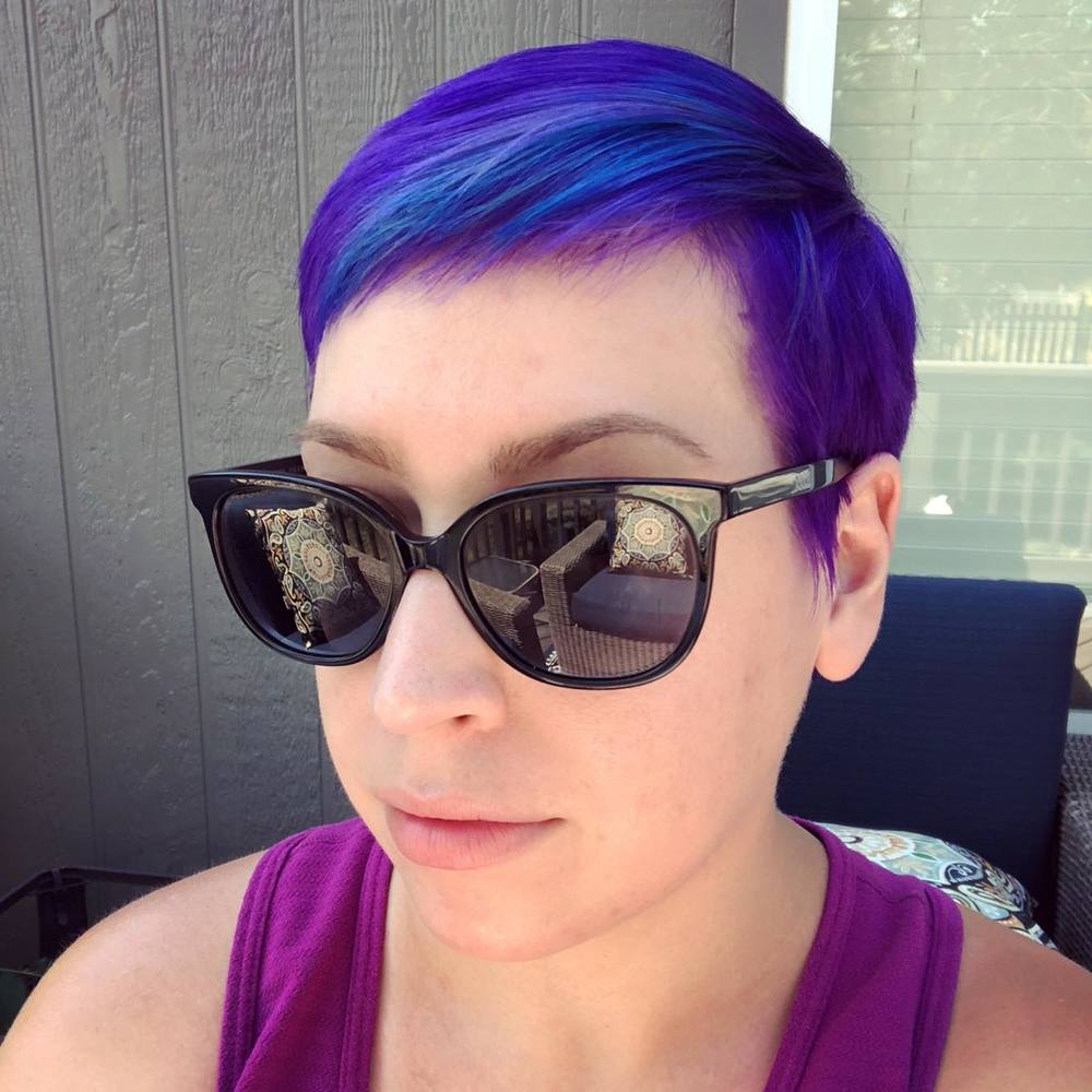 Meet your Posher, Jennifer